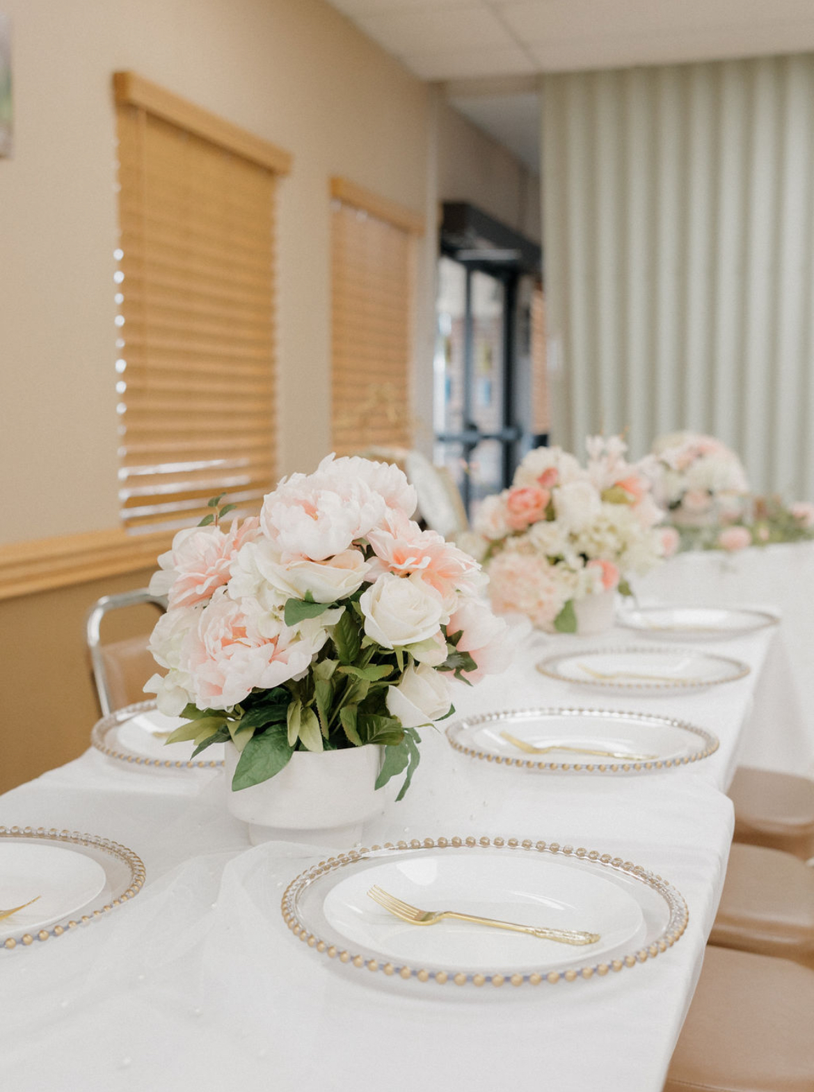 Party Rental Table Guide 405 Event Rental Tables, chairs, goblet rental. Charger plate, Linens ...